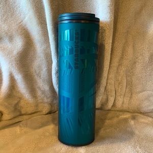 NWT Starbucks tumbler teal with leaf design 16 ounces